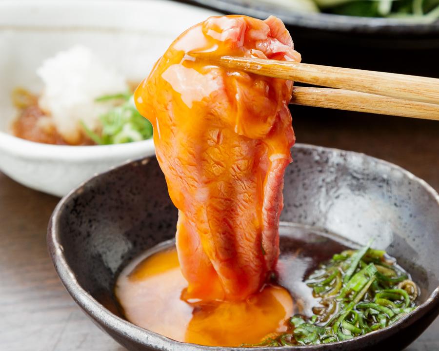 Nam phục vụ / Nữ phục vụ in Nhà hàng