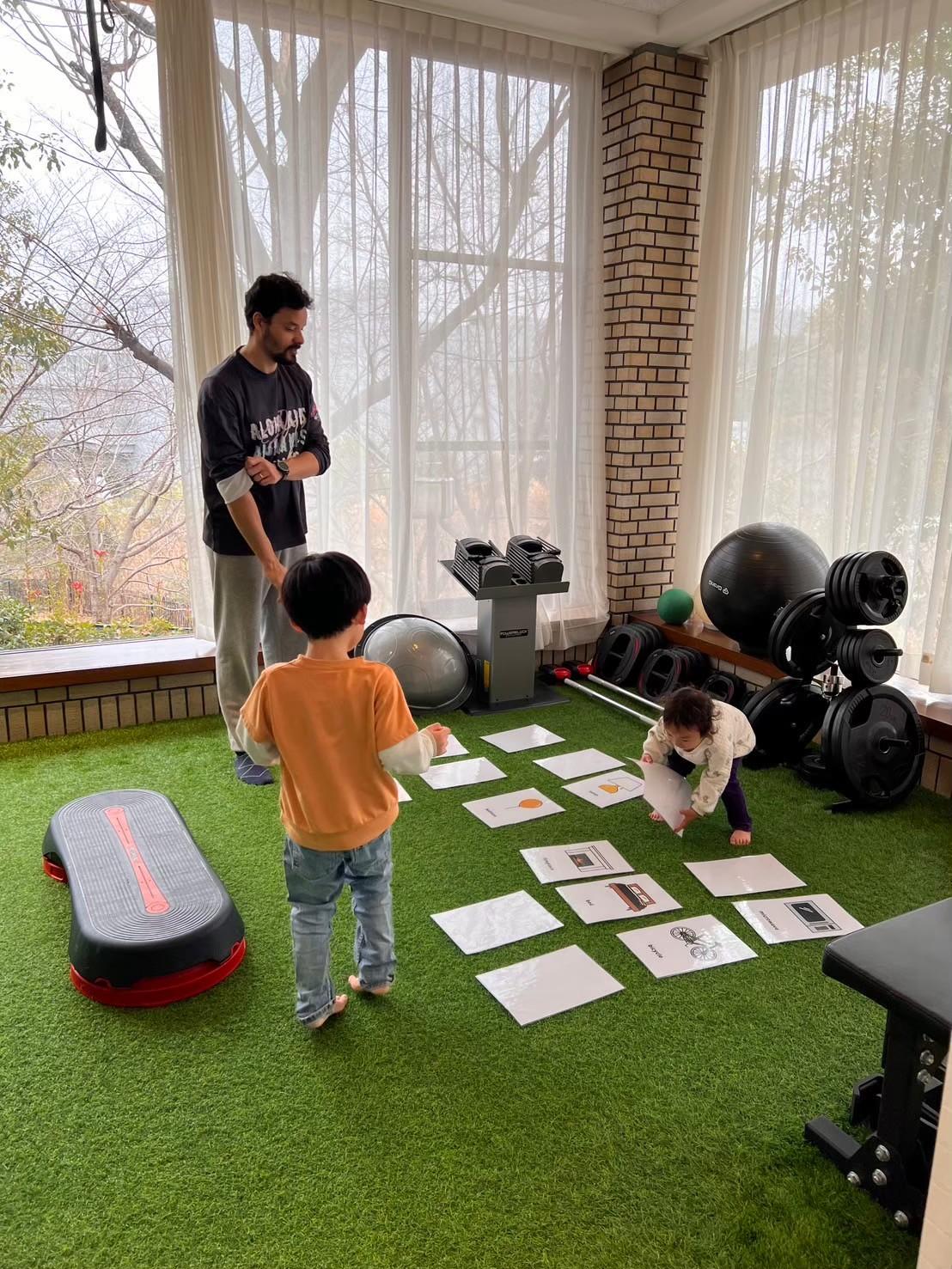 ဆရာ၊ဆရာမ / ထိုင်း in ဘာသာစကားကျောင်း