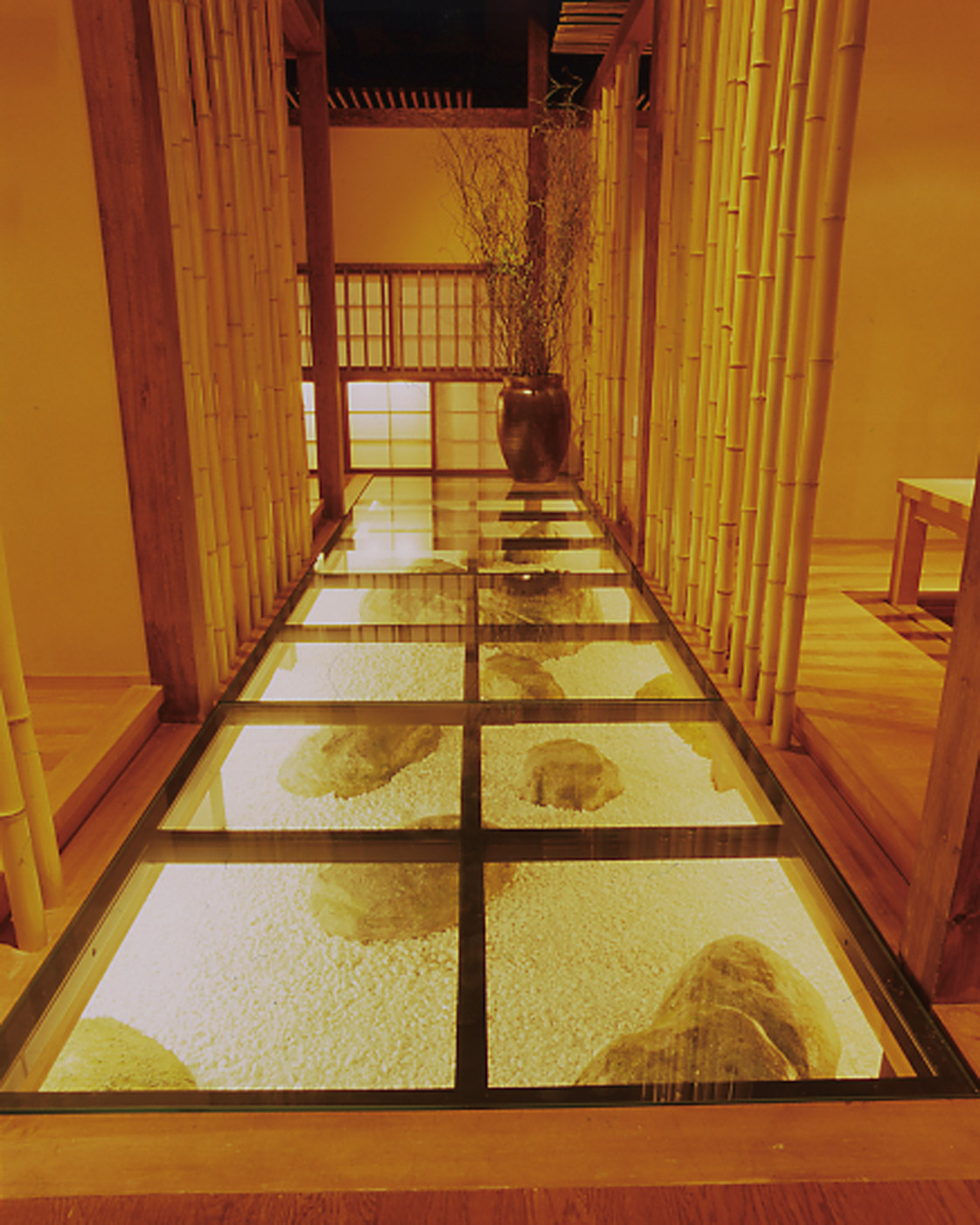 Phụ bếp in Nhà hàng