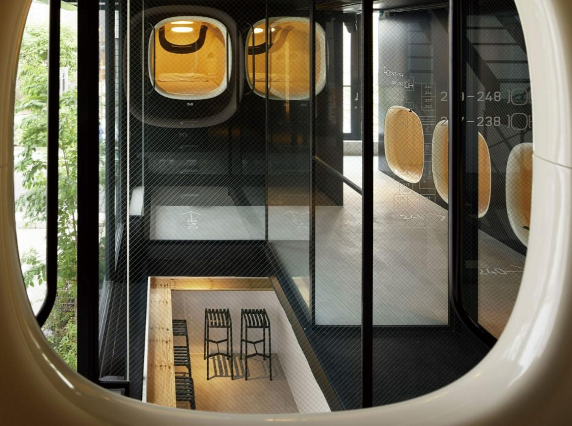 Hotel Cleaner in Hotel