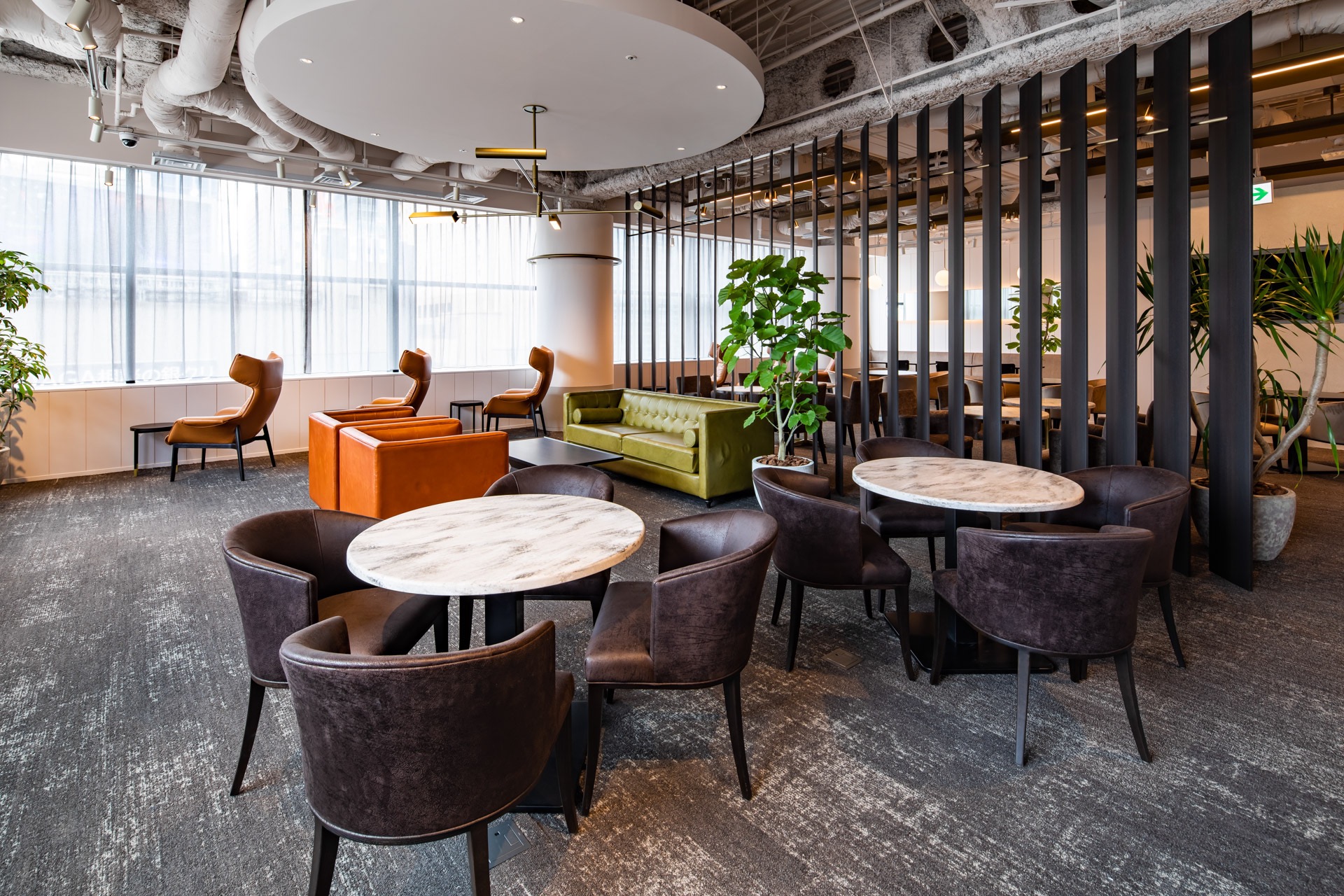 Interpreter/ English-Japanese in Office