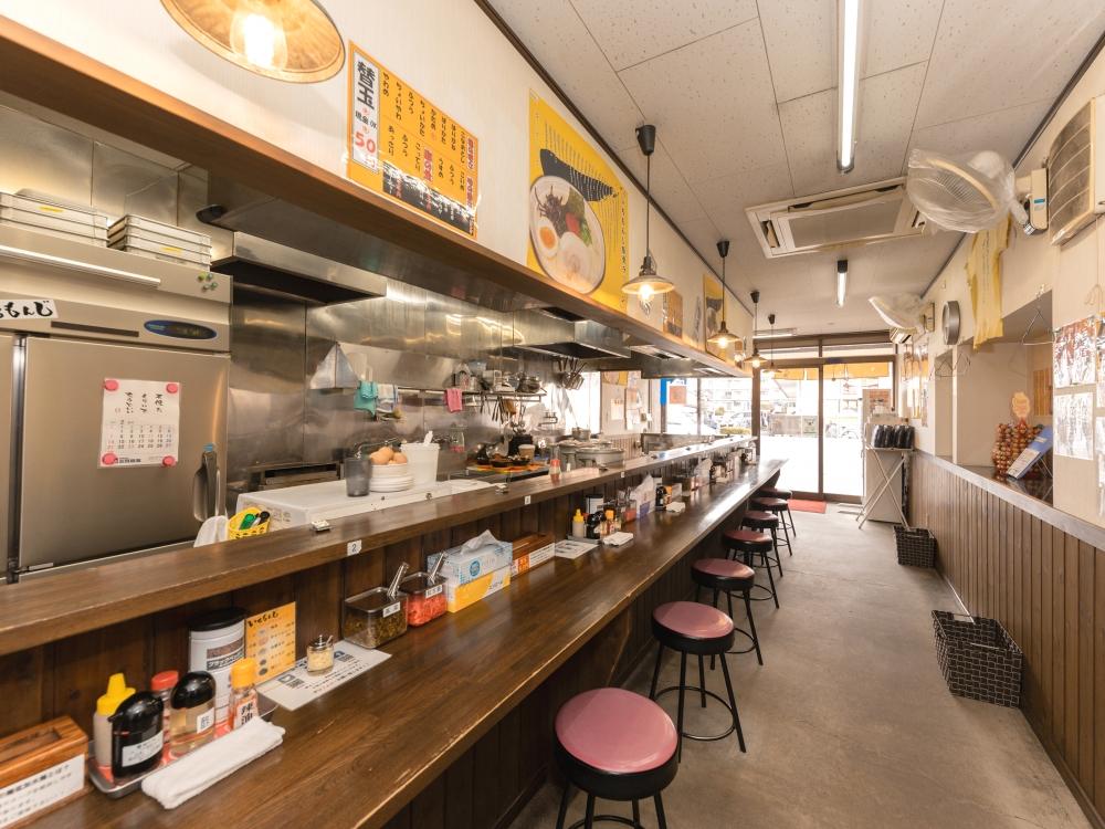 ချက်ပြုတ်ခြင်း in စားသောက်ဆိုင် / ခေါက်ဆွဲ