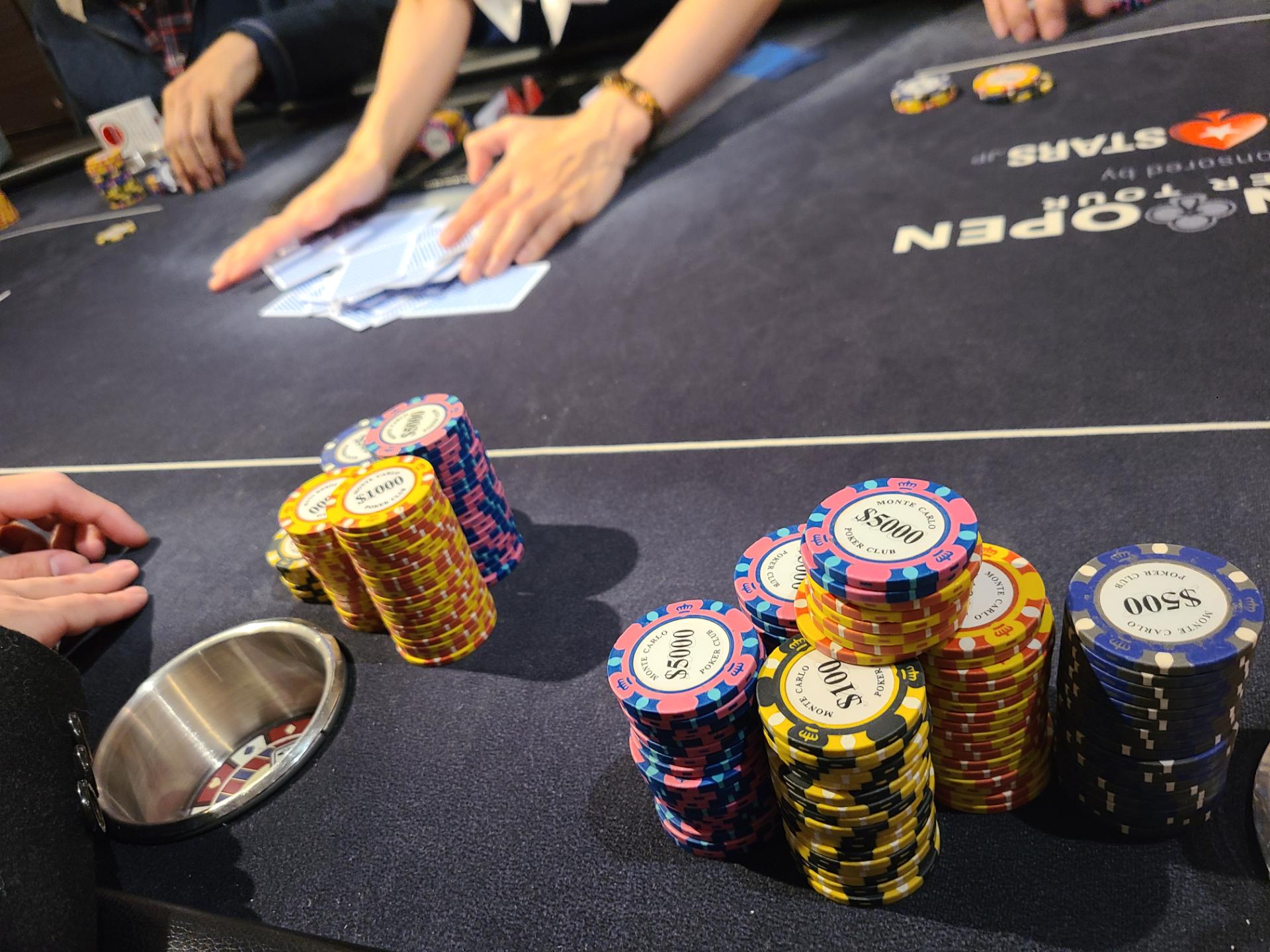 カジノディーラー/アミューズメントカジノ