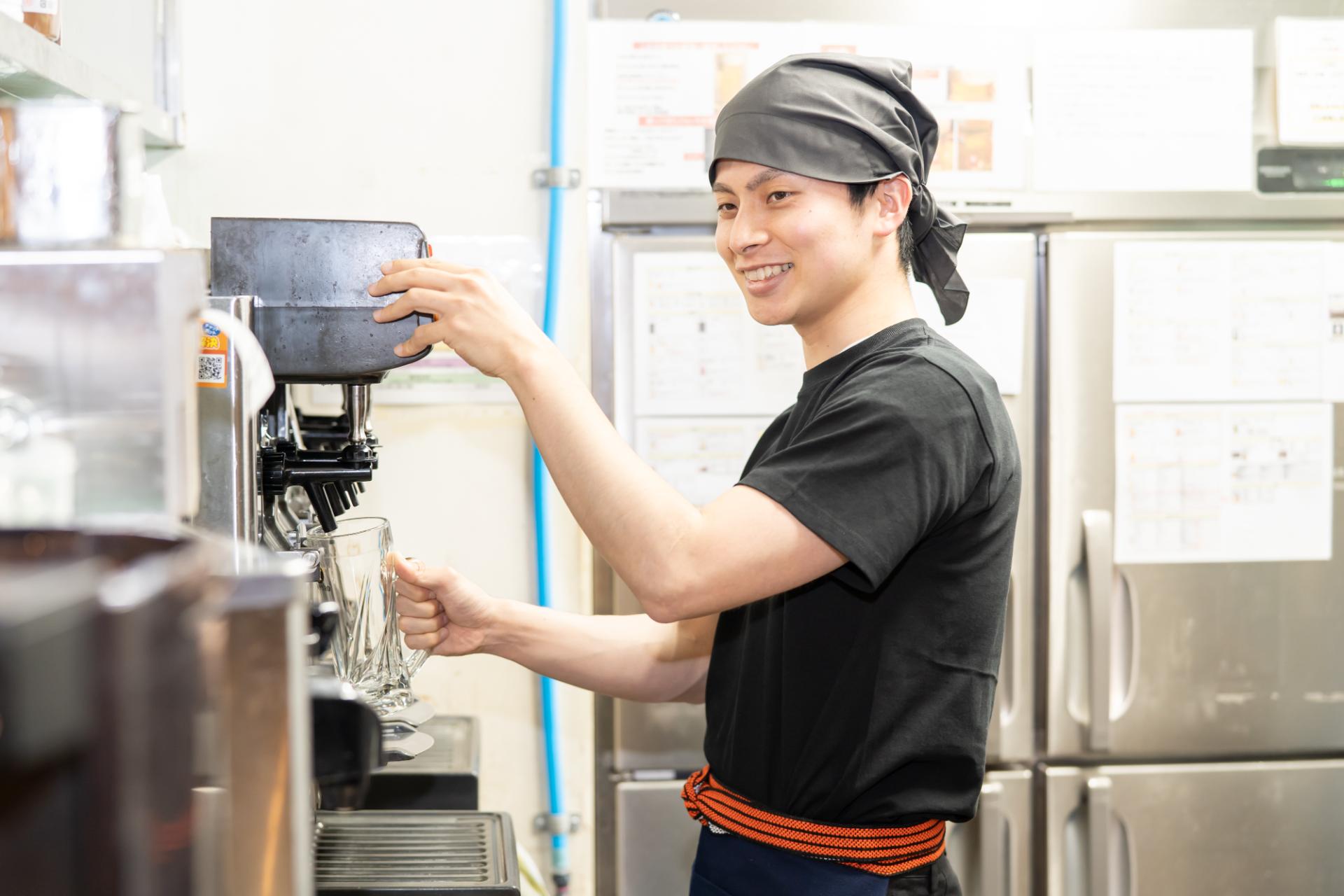ウェイター・ウエイトレス/飲食店/ 居酒屋