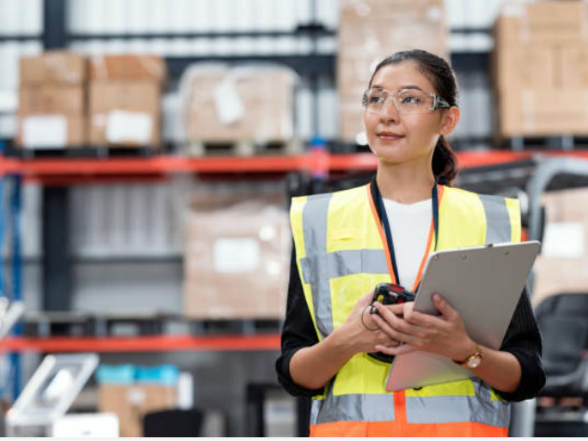 Packing in Warehouse