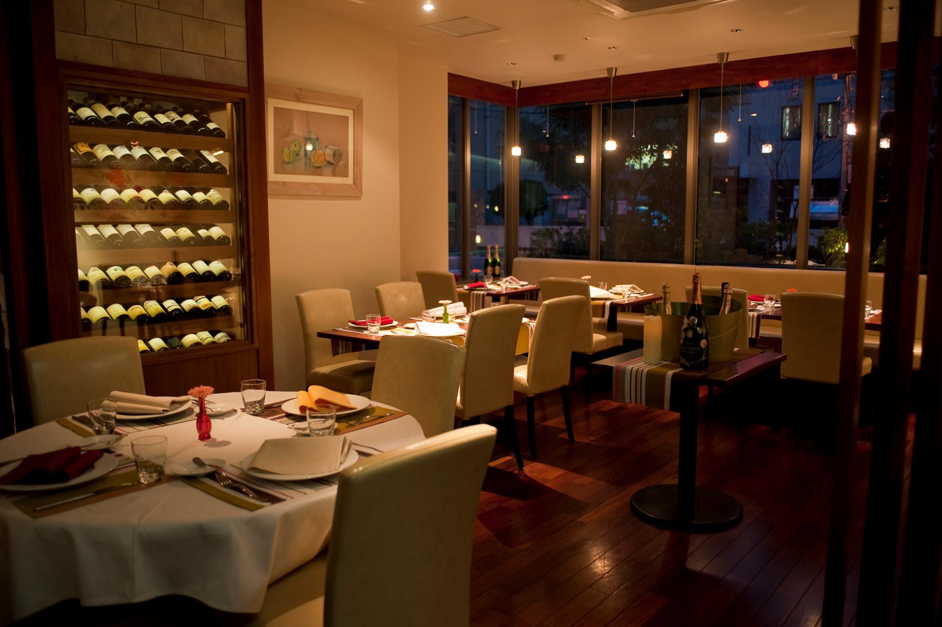 ウェイター・ウエイトレス/ホテル