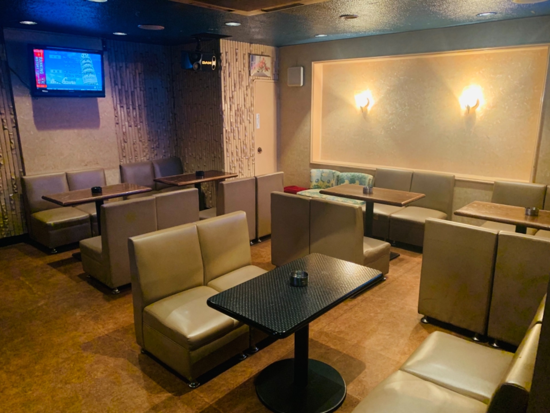 ウェイター・ウエイトレス/いんしょくてん