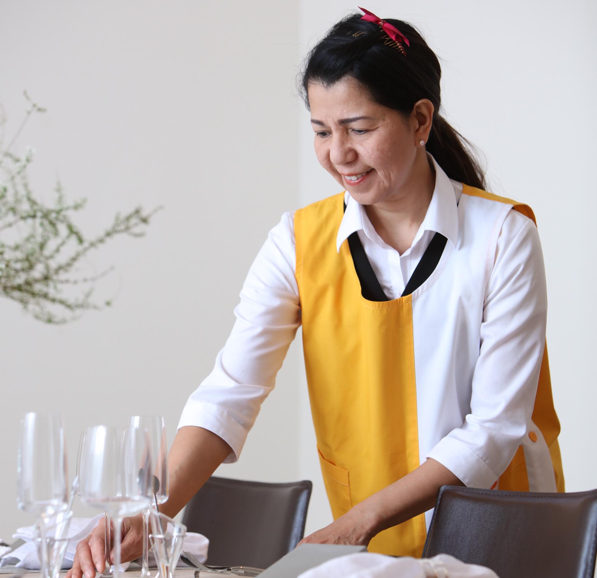 အိမ်သန့်ရှင်းရေး in အဆောက်အဦး ထိန်းသိမ်းမှု