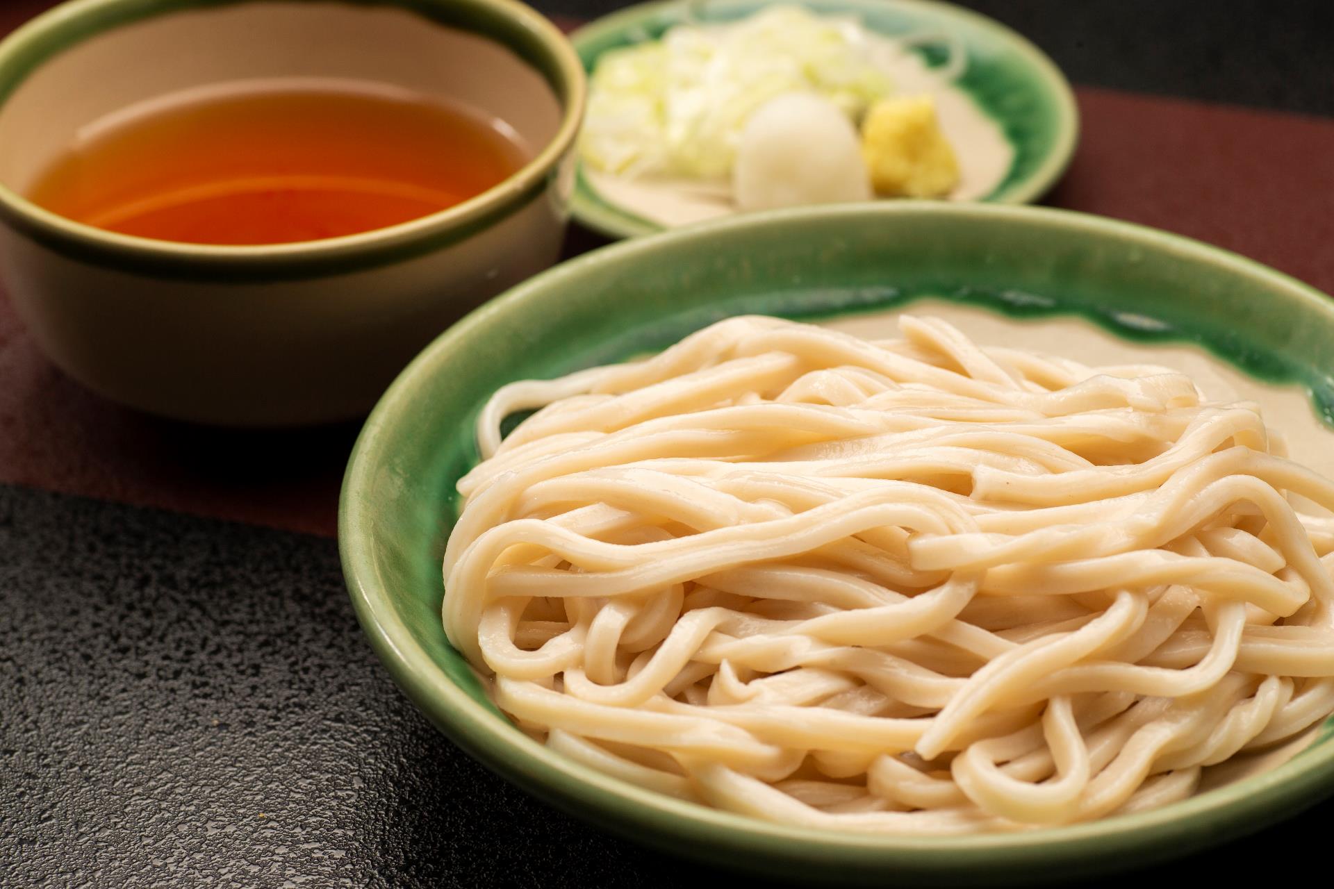 Người rửa chén đĩa in Nhà hàng