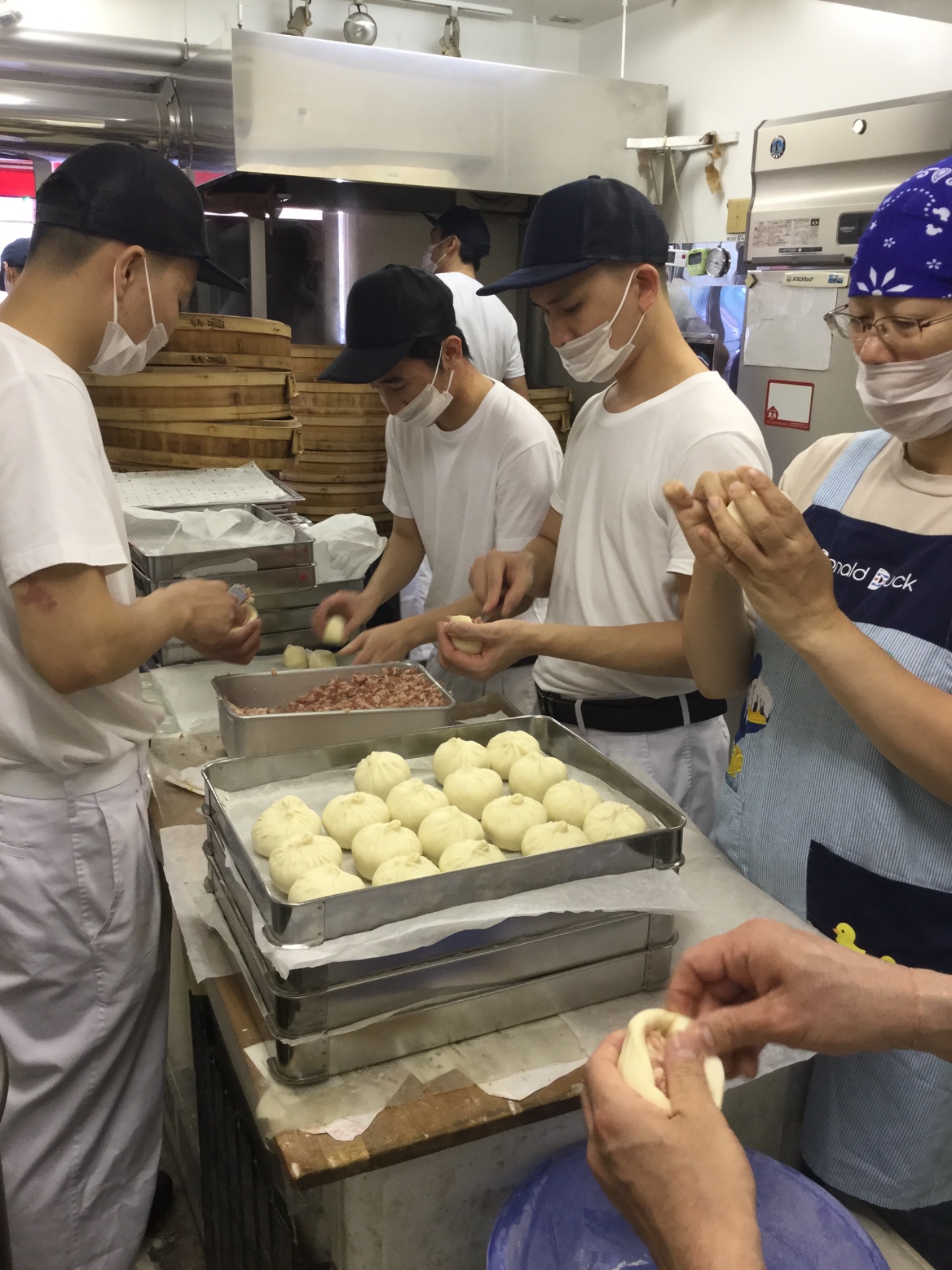 Kitchen server in Restaurant