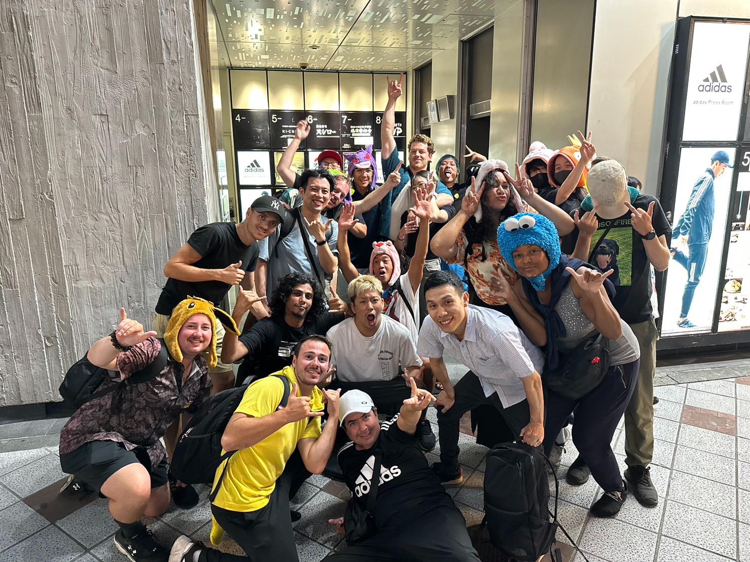 ツアーガイド/ 英語・日本語/旅行会社