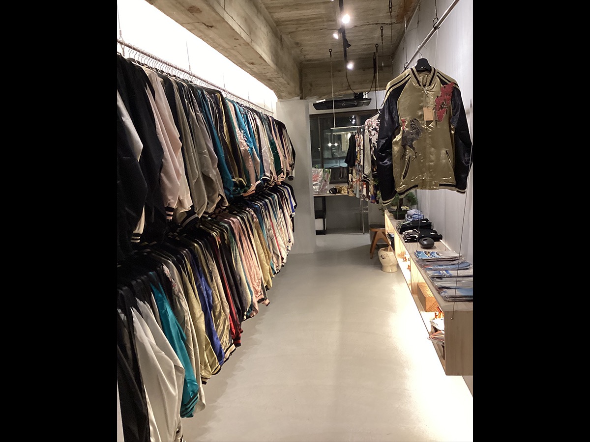 販売/ 英語・日本語/ブテイック