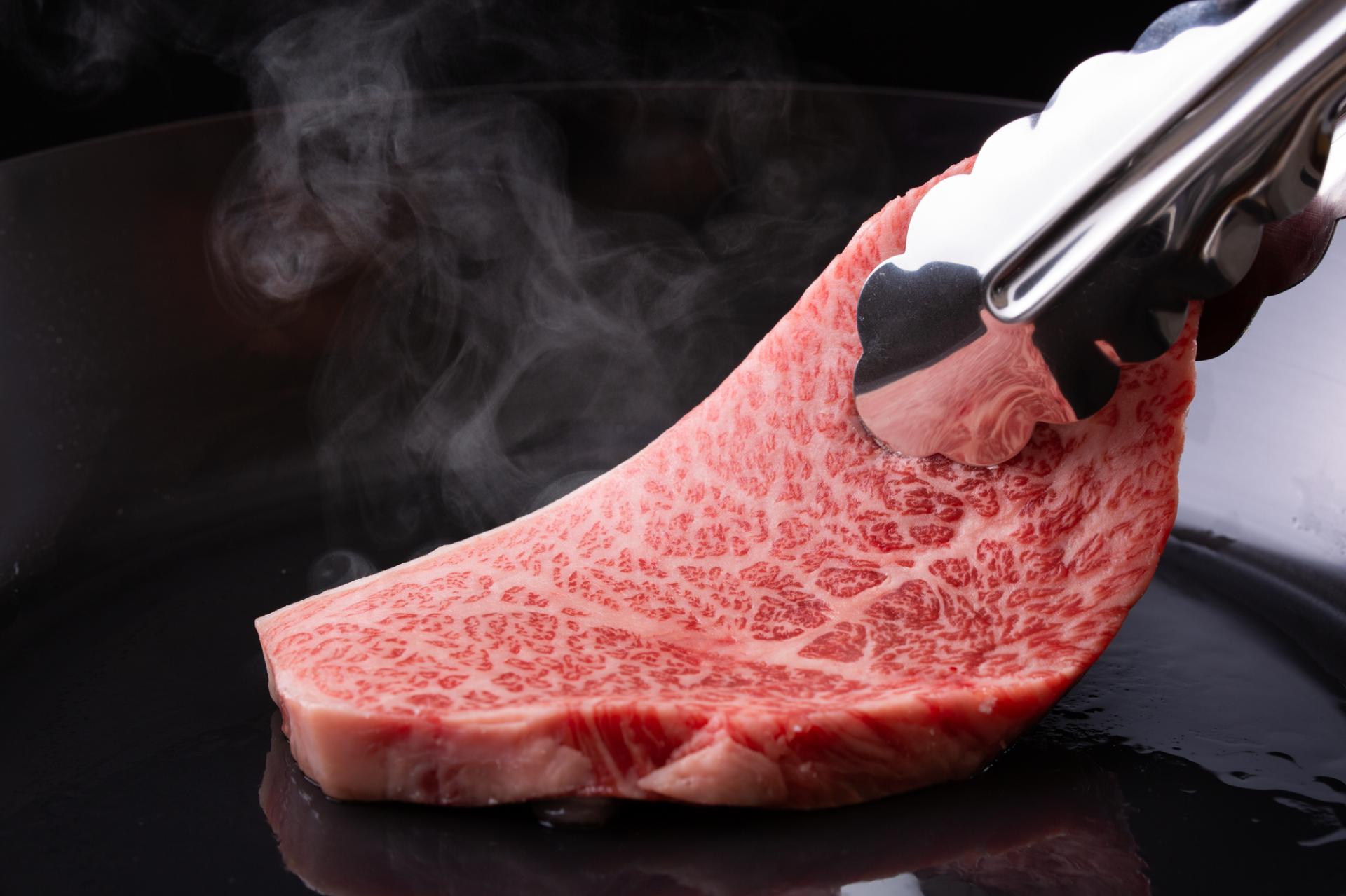 Garçom/garçonete in Restaurante