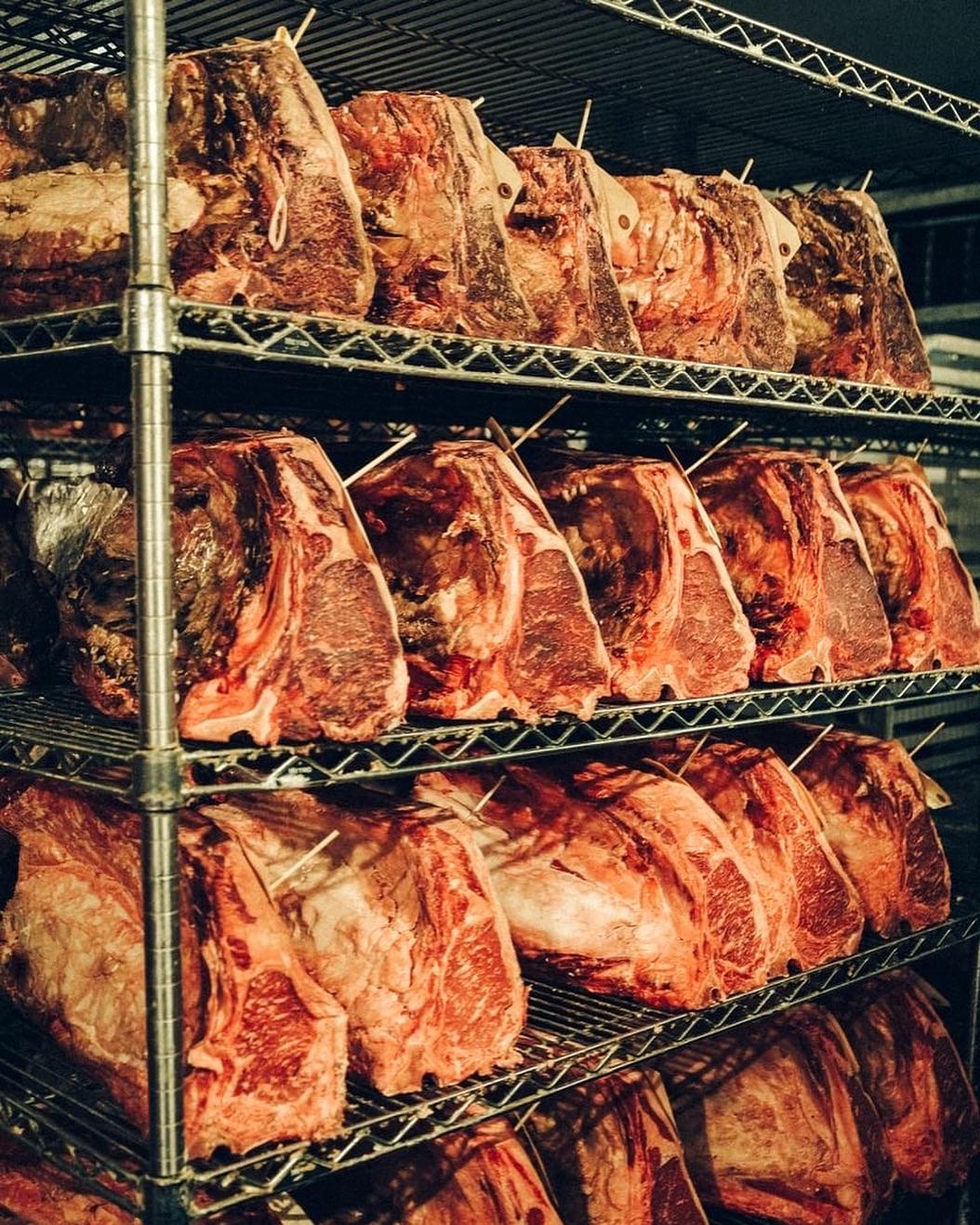 Phụ bếp in Nhà hàng