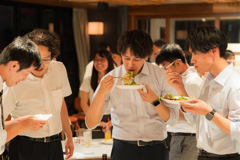 ဘာသာပြန်/ ထိုင်း-ဂျပန် in ရုံး