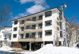 Hotel (Hotel receptionist)