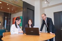 Office (Interpreter/ English-Japanese)