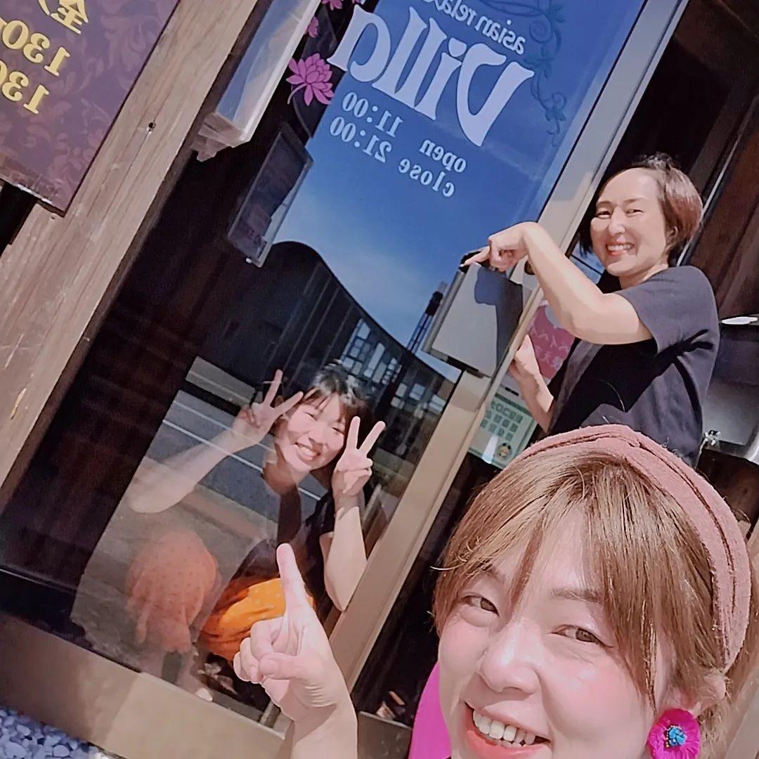 Therapist in Massage Spa