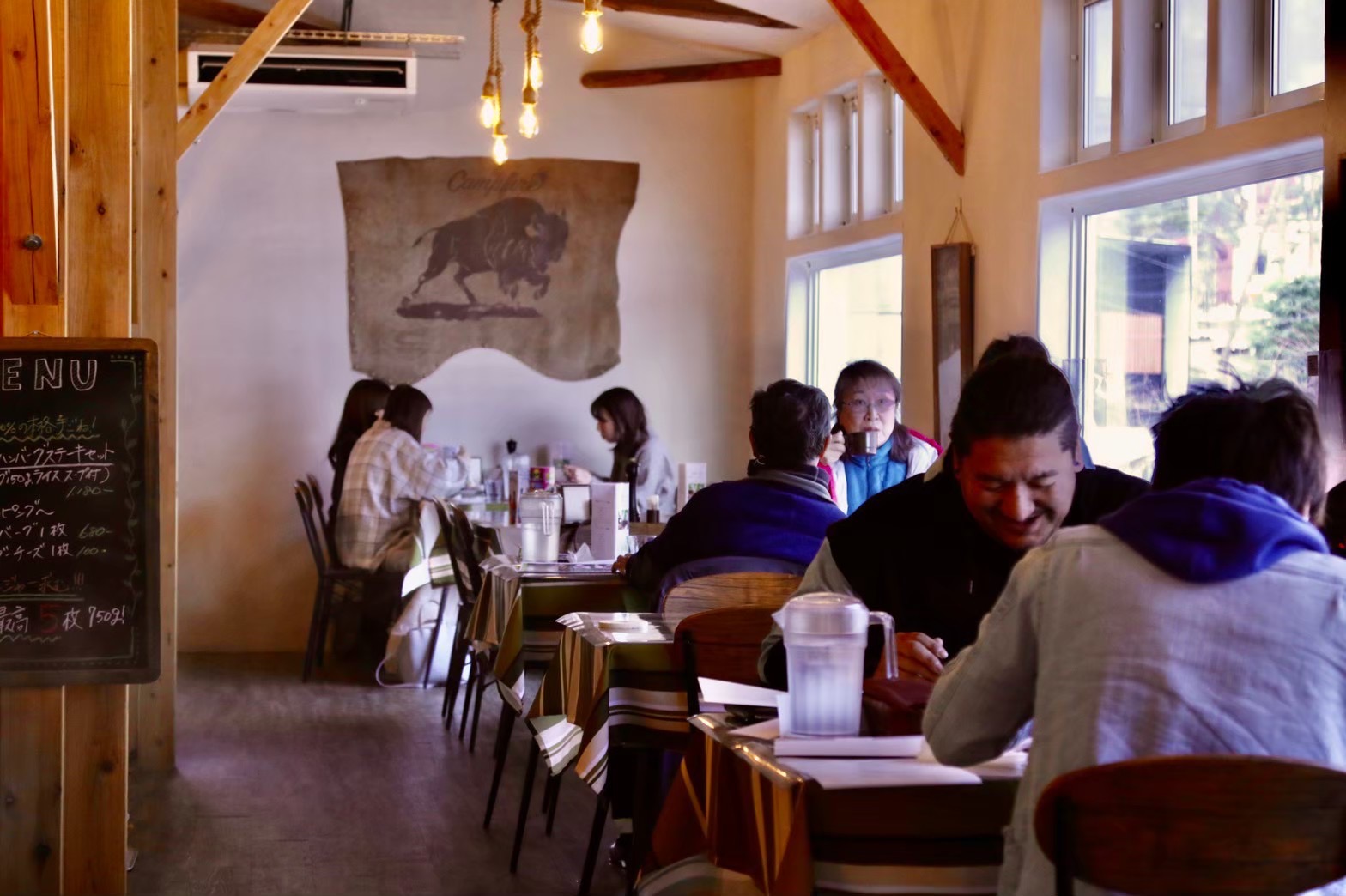 ウェイター・ウエイトレス/飲食店/カフェ