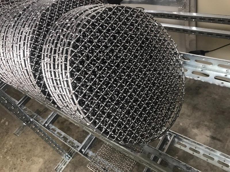 အျခား in အလုပ်ရုံ