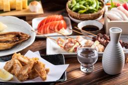 餐厅/ 居酒屋（酒馆） (服务员)