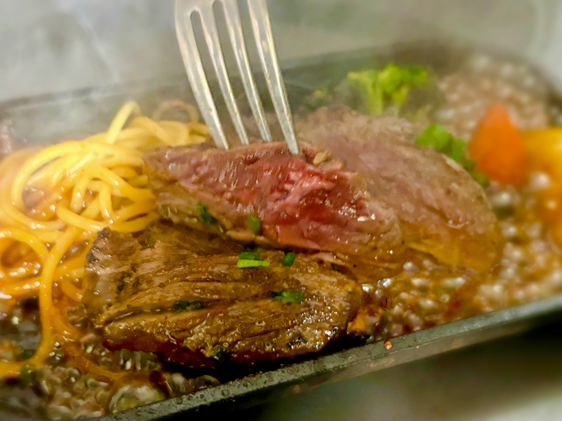 ウェイター・ウエイトレス/飲食店