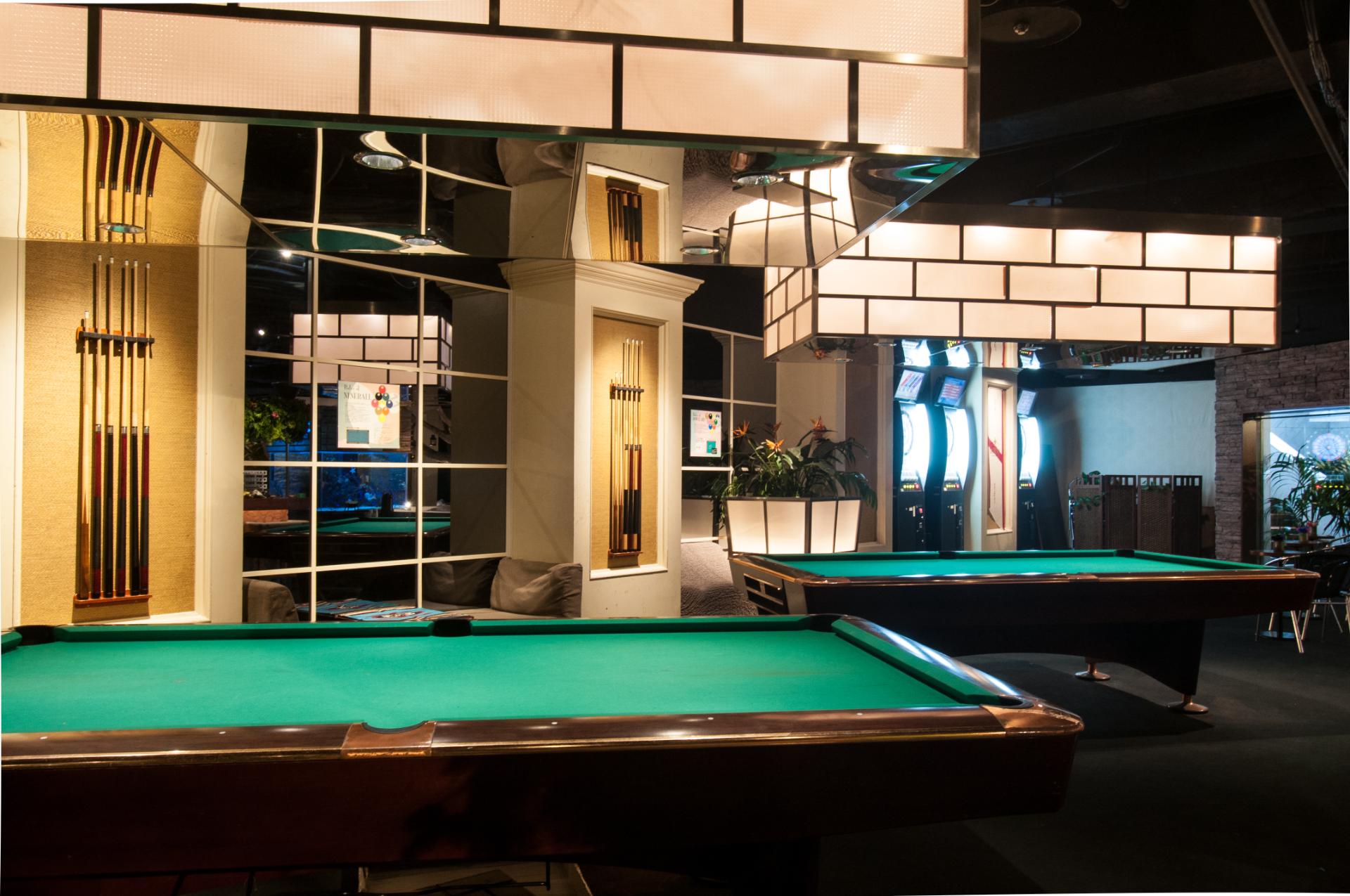 Waiter/ Waitress in Restaurant