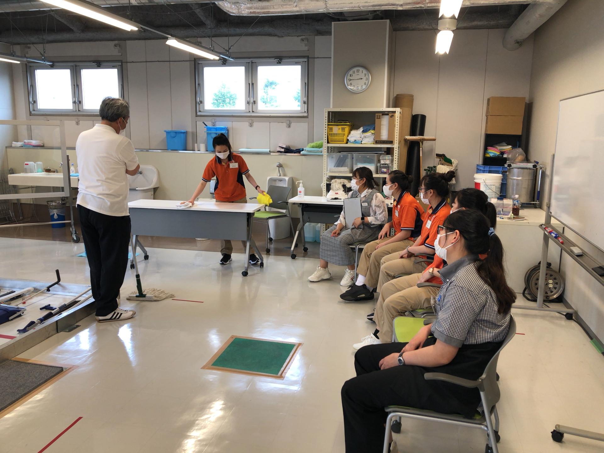 ビル清掃/清掃業