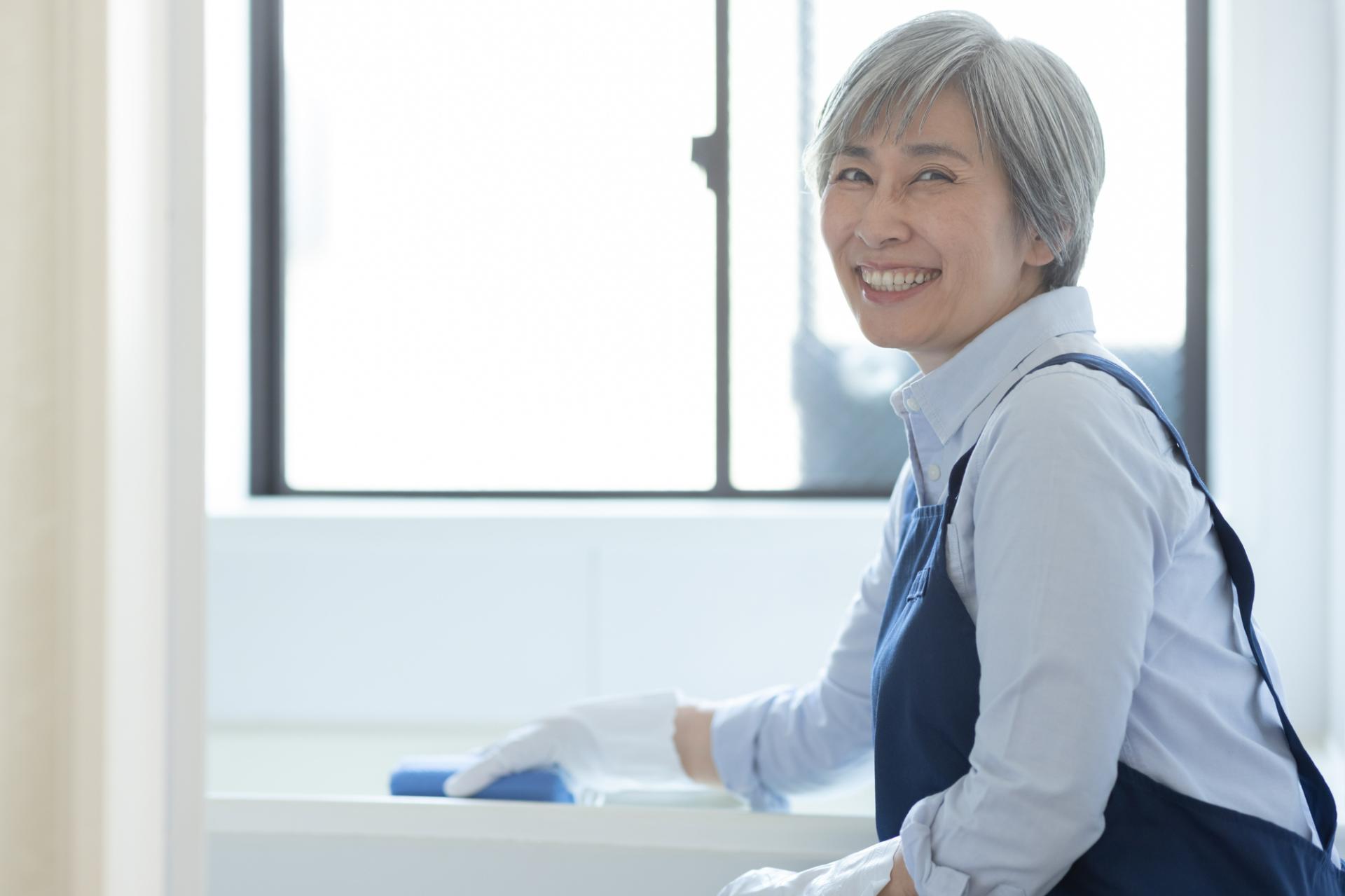 Building Cleaner in Cleaning Service