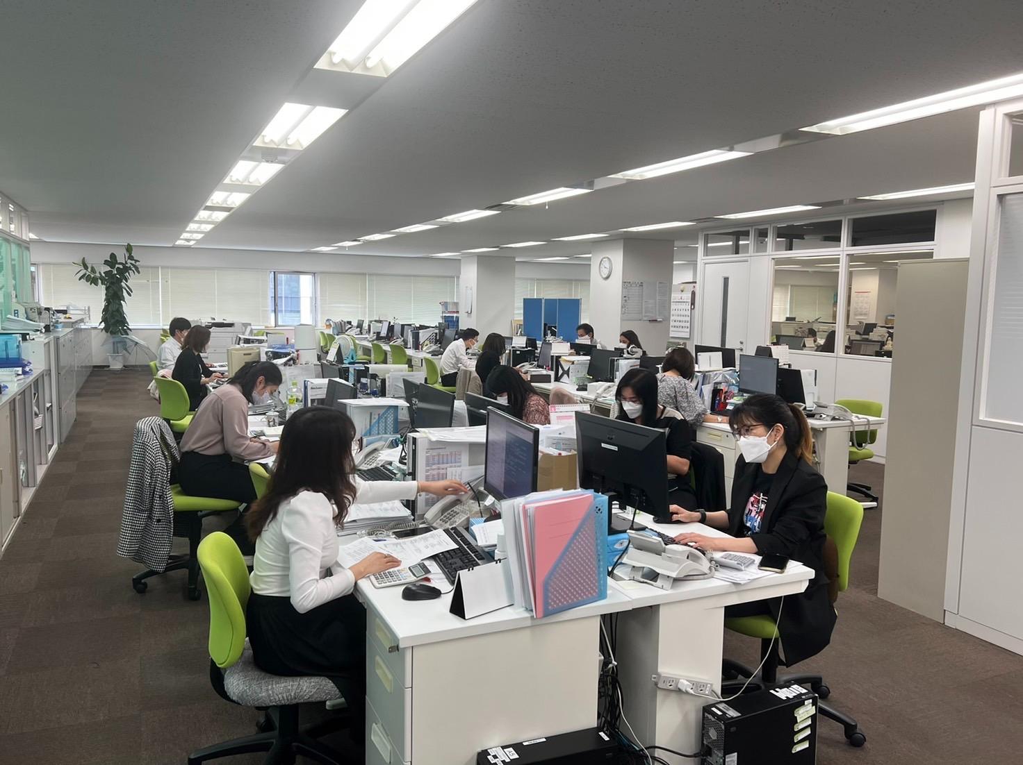 အရောင်း in ရုံး