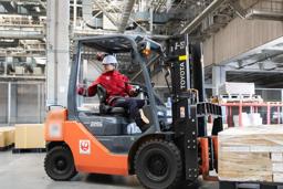 Airport (Luggage Staff)