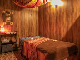 マッサージ (セラピスト)