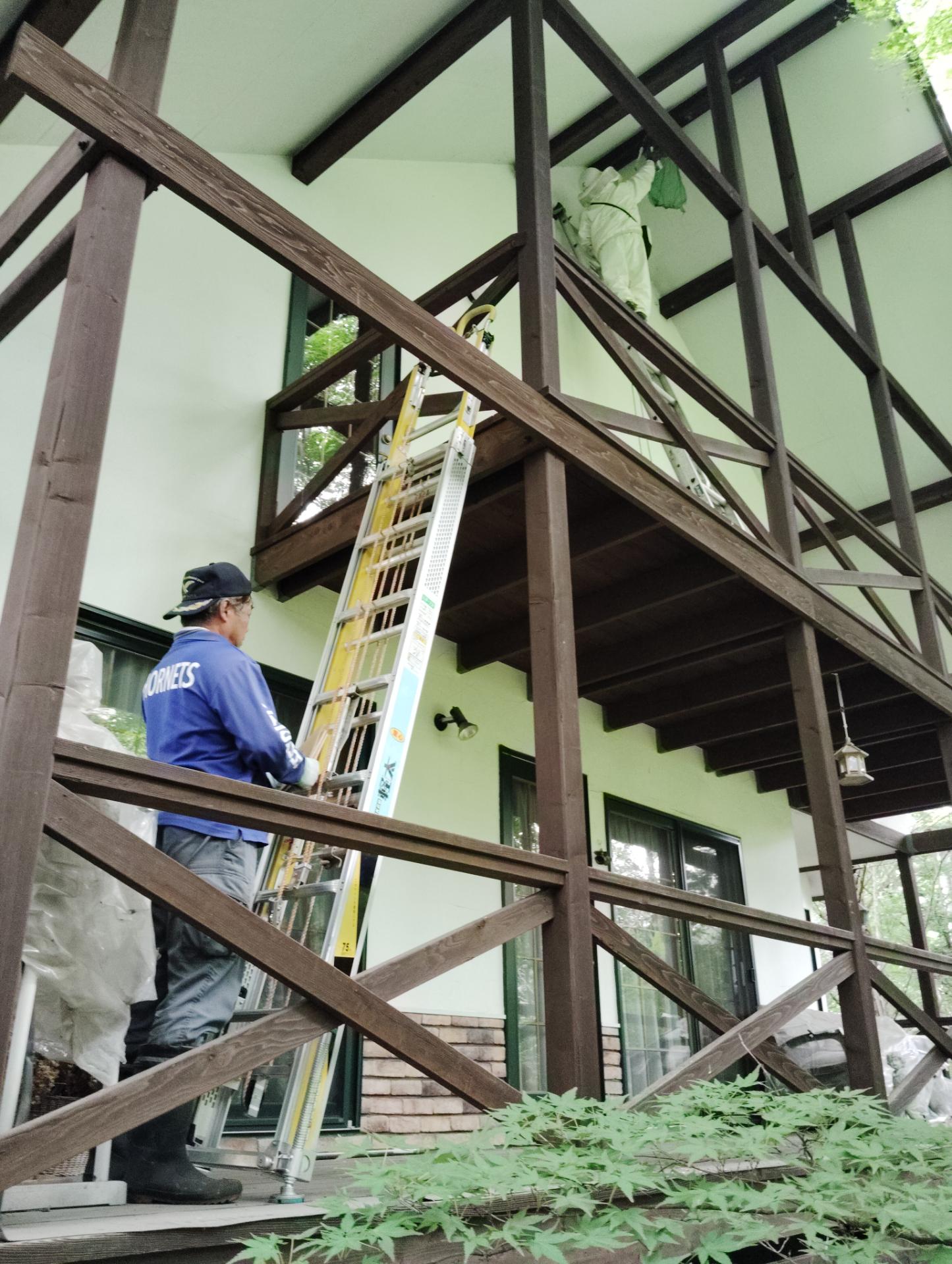 Security Guard in Building Maintenance