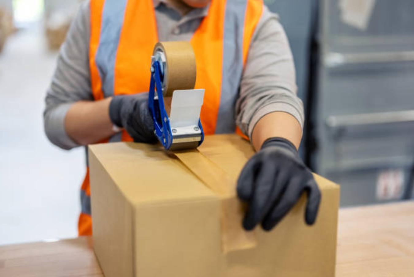 အျခား in ကုနျလှောငျရုံ