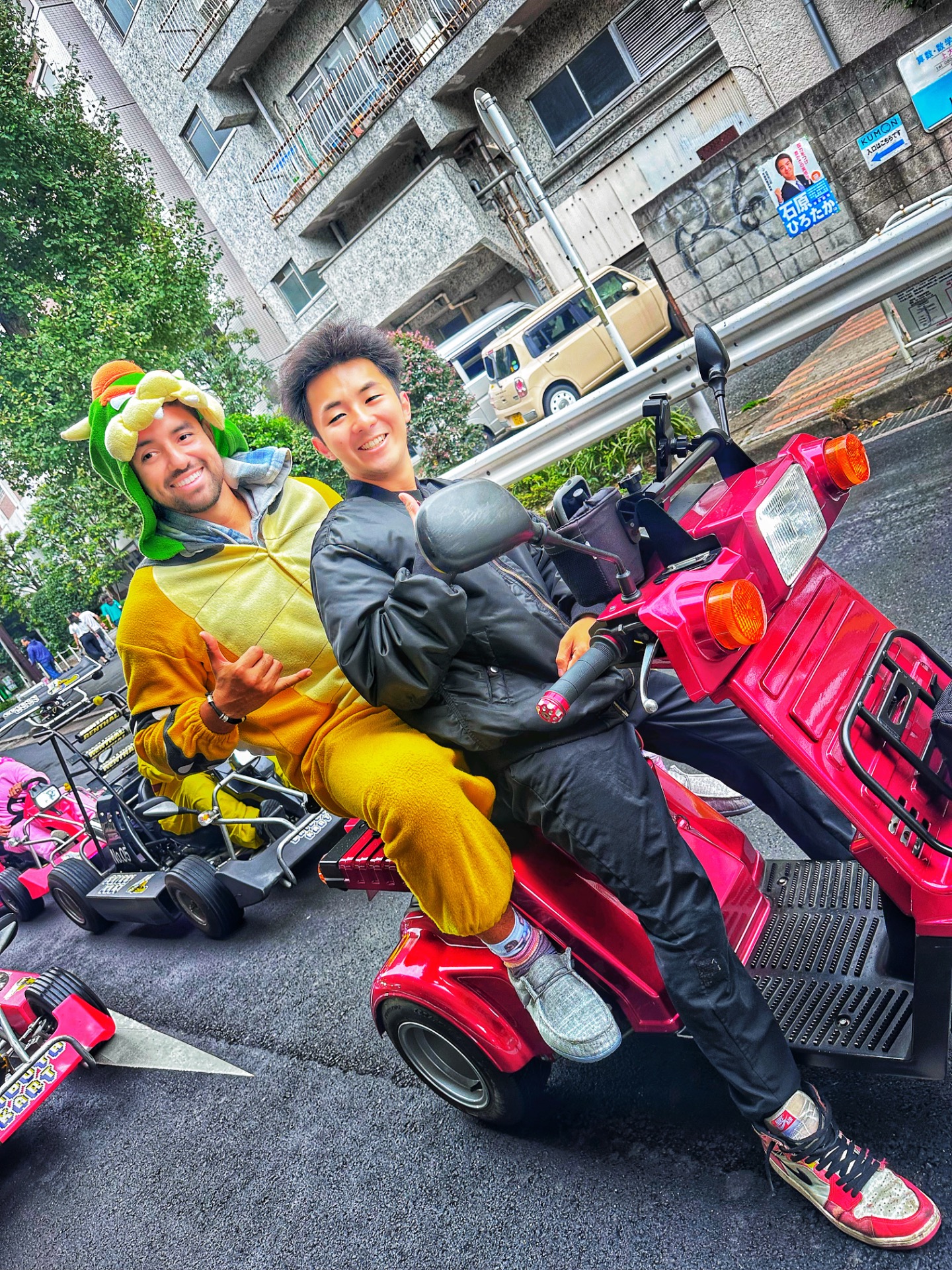 ယာဉ်မောင်း in ဆောက်လုပ်ရေးလုပ်ငန်း