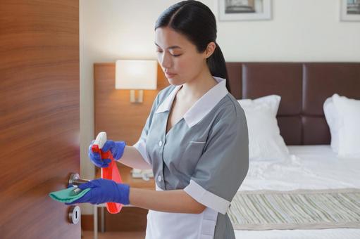 Building Cleaner in Cleaning Service