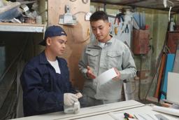 工場 (組立・加工作業)
