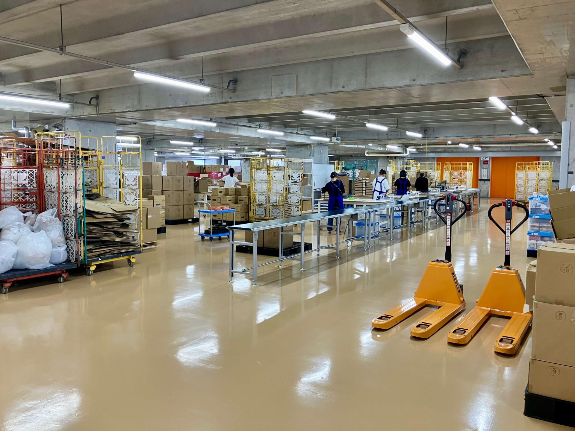 Operação em depósito in Depósito